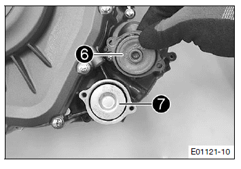 Service work on the engine