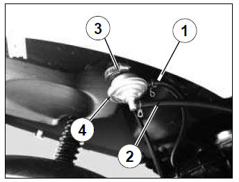 Removal of the fuel filter