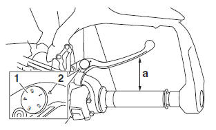 Adjusting the front disc brake