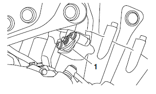 Removing the camshafts